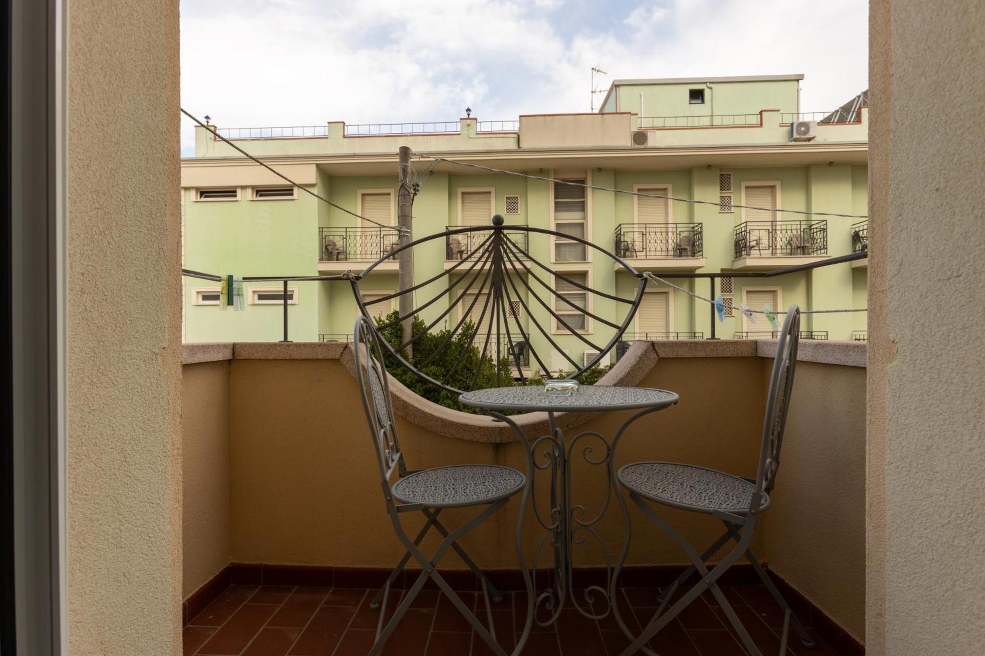 Hotel River Fronte Mare Con Piscina Rimini Exterior foto
